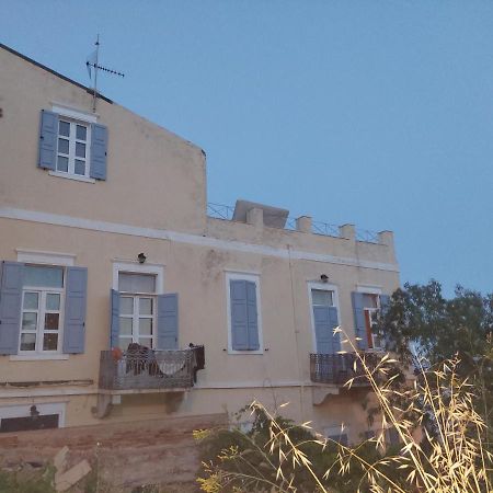 Hermes Penthouse Ermoupoli Exterior photo