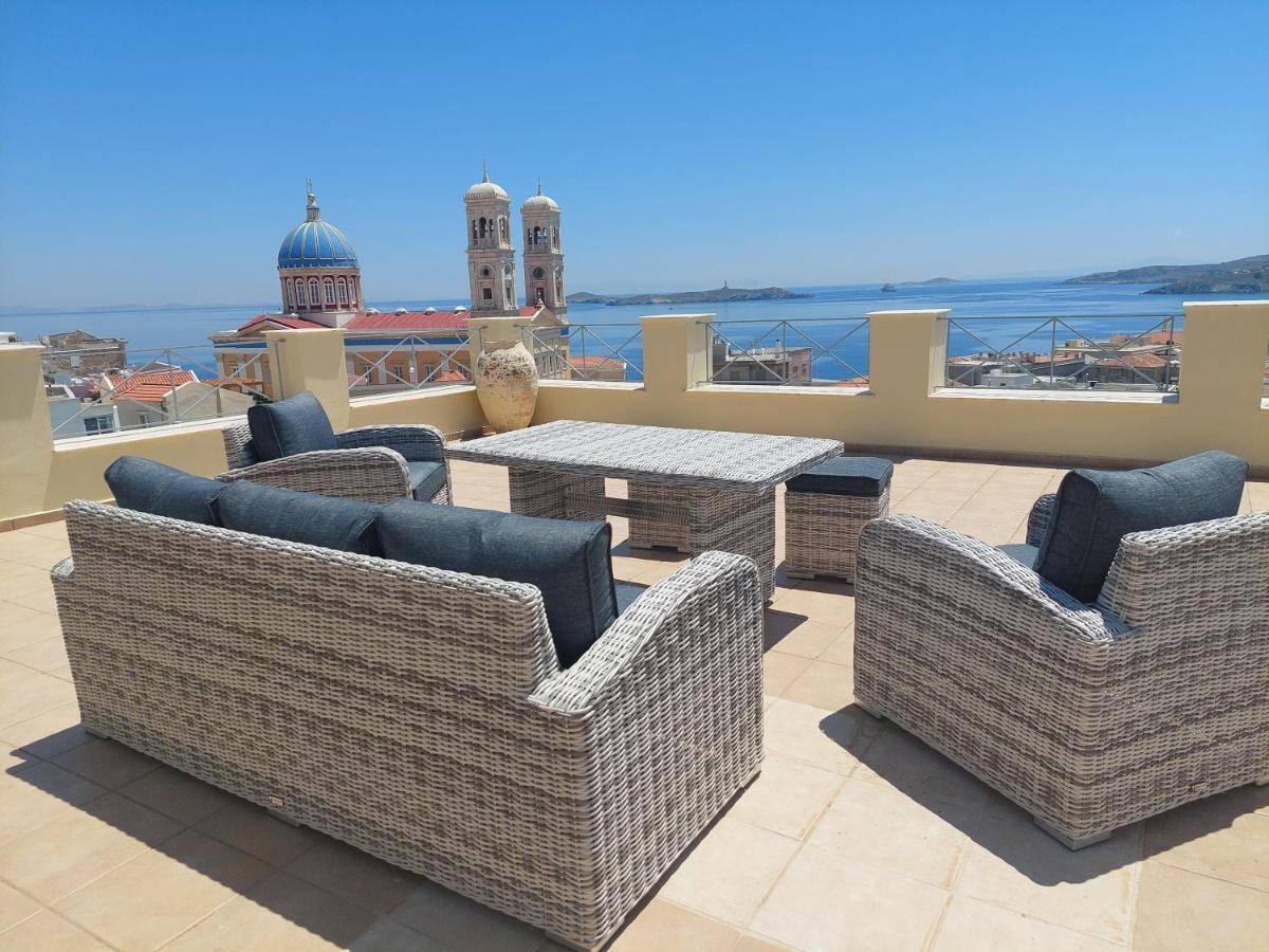 Hermes Penthouse Ermoupoli Exterior photo