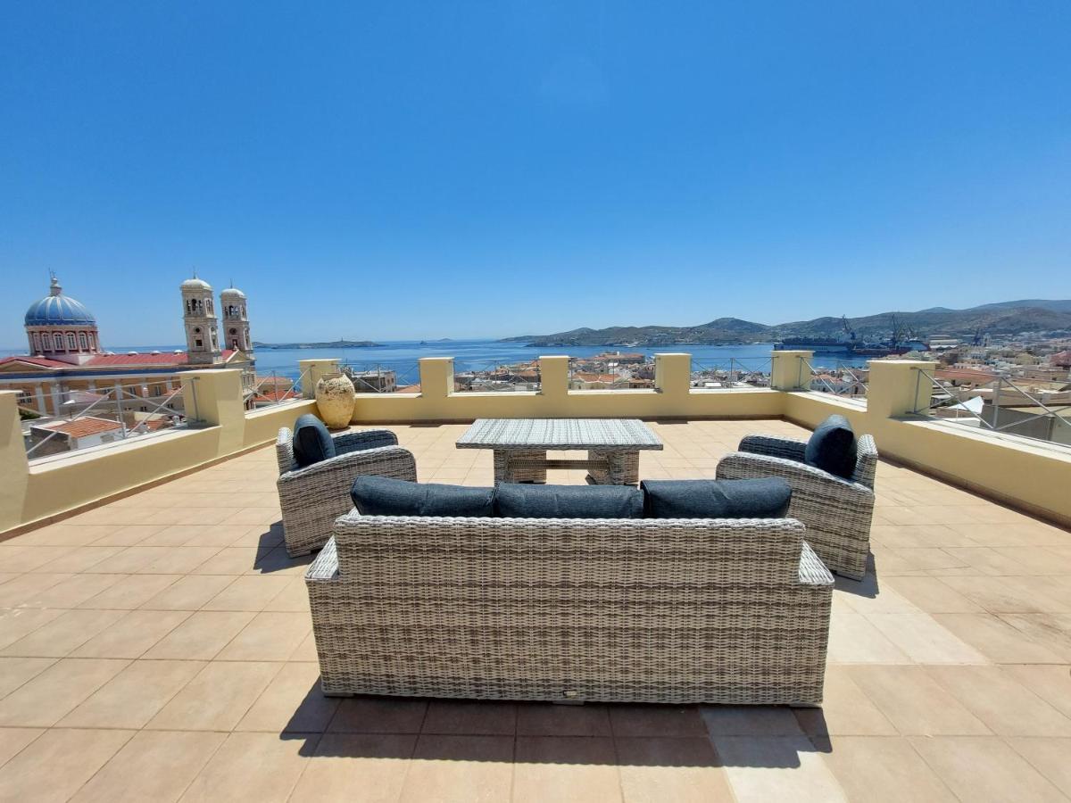 Hermes Penthouse Ermoupoli Exterior photo