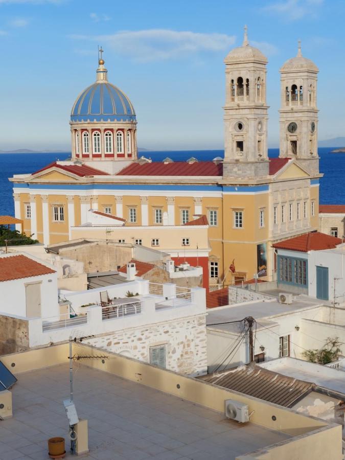 Hermes Penthouse Ermoupoli Exterior photo